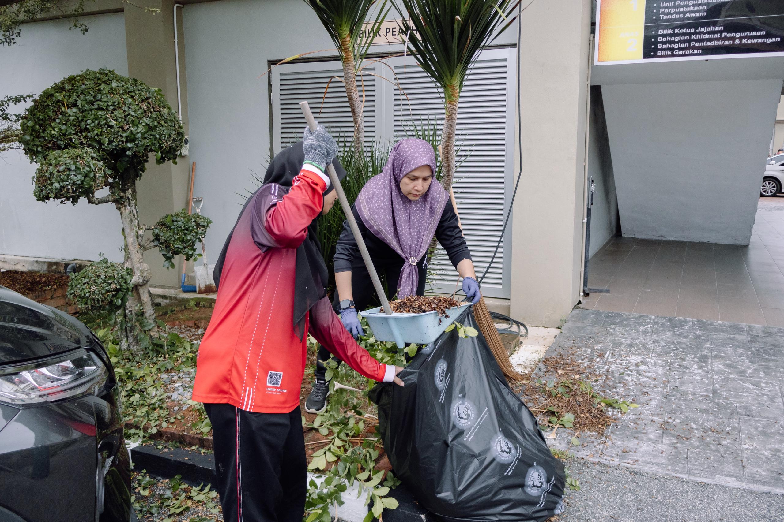 Semangat Gotong Royong Memupuk Semangat Kerjasama Dan Perpaduan