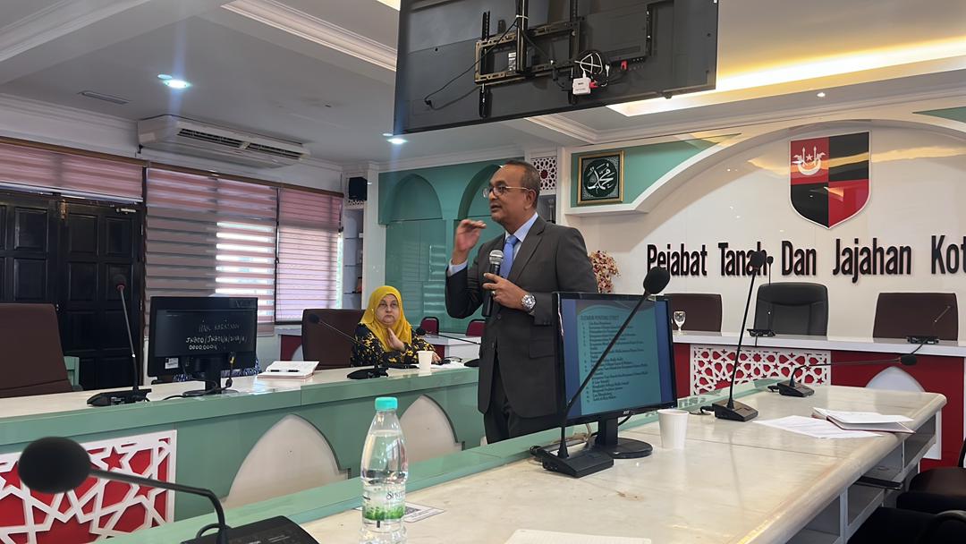 Protokol dan Etiket Sosial 2